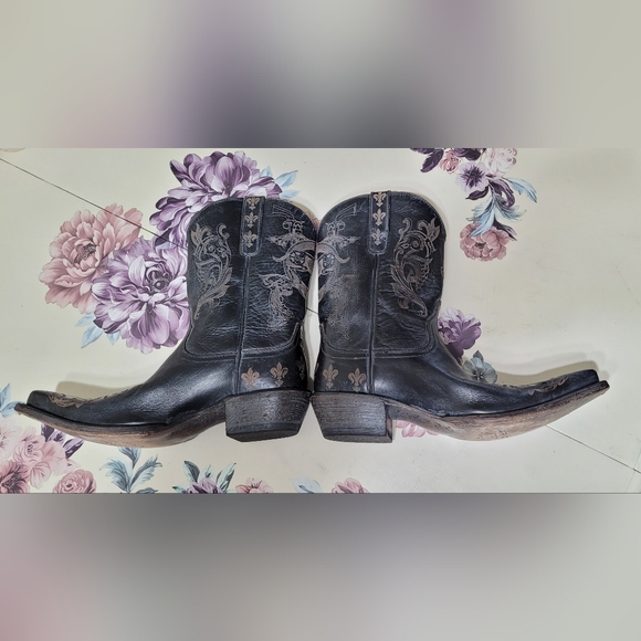 Ariat Women's Cowboy Boots - Picture 5 of 14